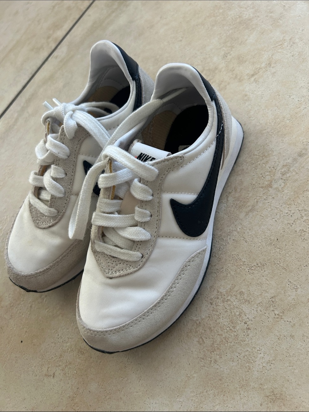 Nike Women's White and Black Retro Runner Sneakers with Beige Accents